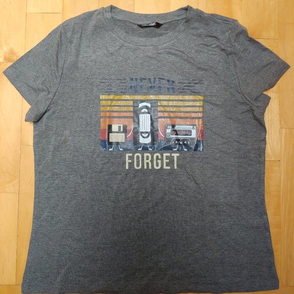 Other - **NWOT**Unisex t-shirt